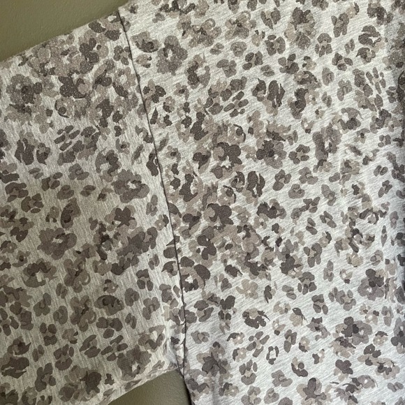 Athleta Balance Printed Sweatshirt Size 2X Spotted Gray Leopard Print Hoodie - Picture 12 of 16